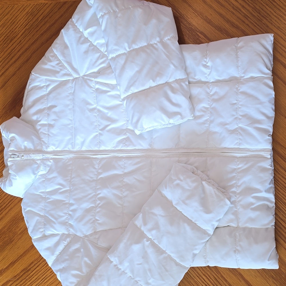 White TCP puffer jacket size L 10/12